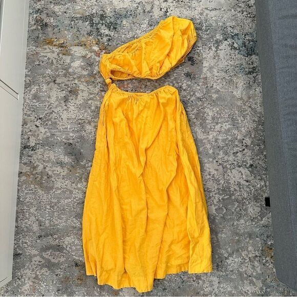 FARM RIO One-Shoulder Open-Waist Midi Dress - Picture 5 of 11